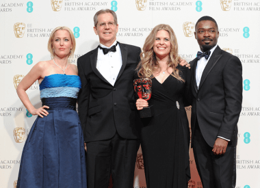 Chris Buck and Jennifer Lee (centre) with award presenters Gillian Anderson and David Oyelowo Photo credit: BAFTA/ Richard Kendal