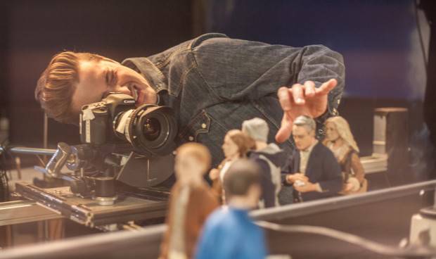 Director & Producer Duke Johnson on the set of the animated stop-motion film, ANOMALISA, by Paramount Pictures